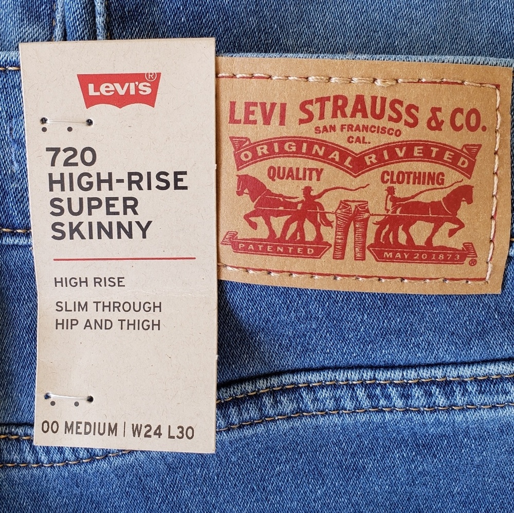Levis 720 High-Rise Super Skinny Jeans - Picture 6 of 8